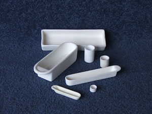 Alumina crucibles and Labware