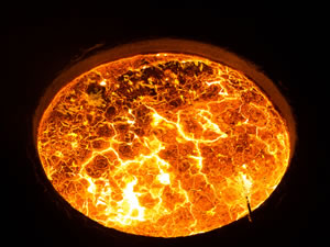 refractories for superalloy manufacture e.g. ingot production